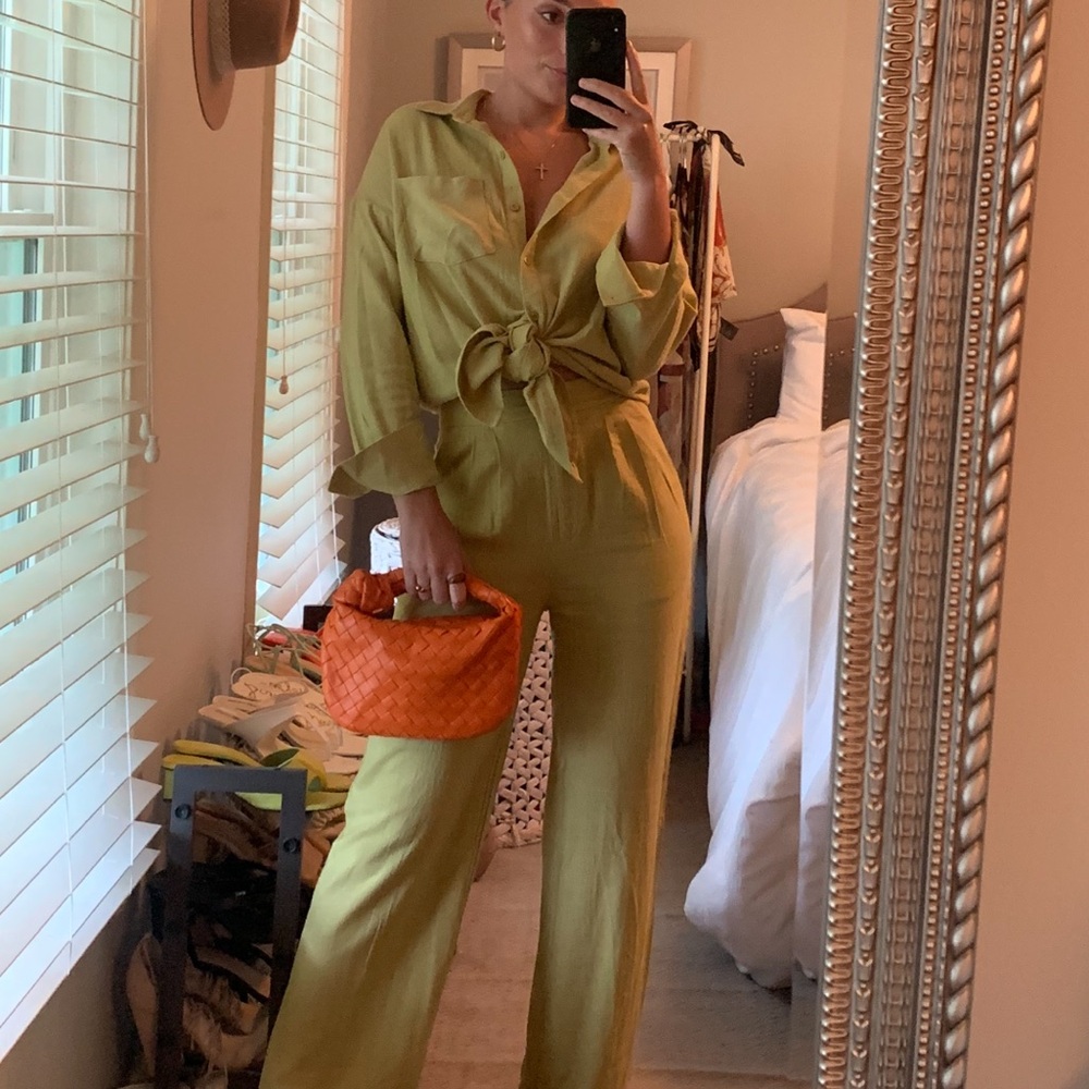 Two piece set